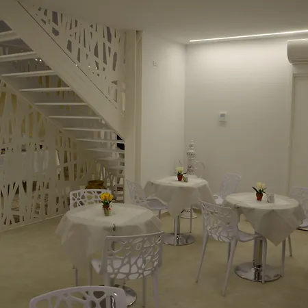 In & Out Guest house Matera