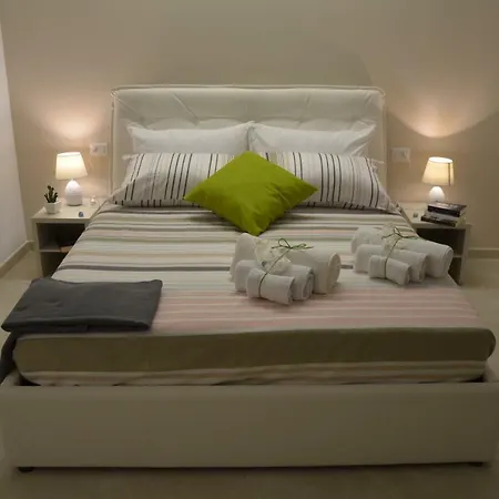 Guest house In & Out