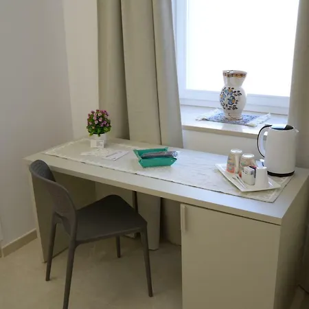 In & Out Guest house 4*