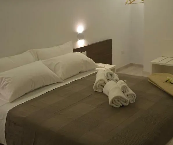 In & Out Affittacamere