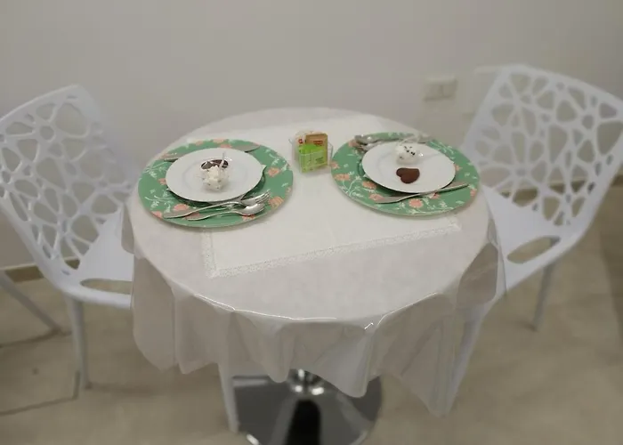 In & Out Affittacamere